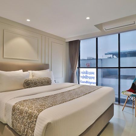 Hotel The Grand Suites Ahmedabad Ngoại thất bức ảnh
