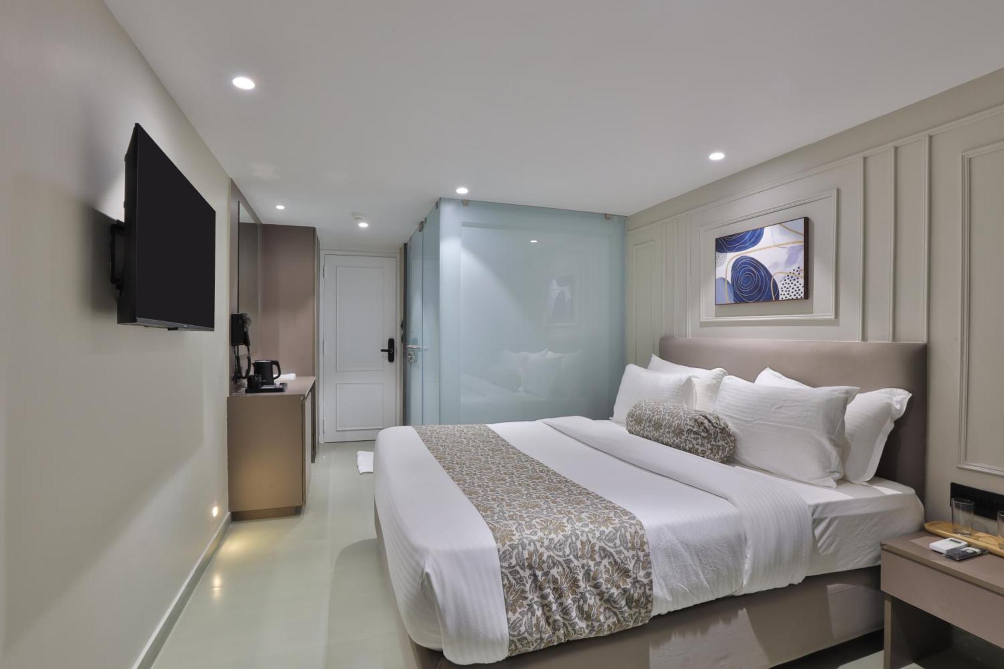 Hotel The Grand Suites Ahmedabad Ngoại thất bức ảnh